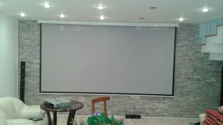 Projeksiyon Perdesi Kurulumlarımızdan Örnek Görseller